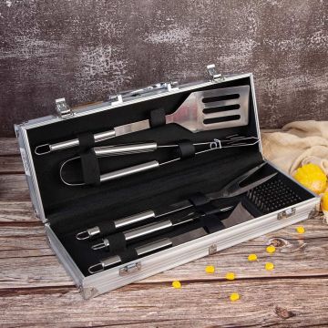 Комплект за барбекю - метален куфар Grand Chef