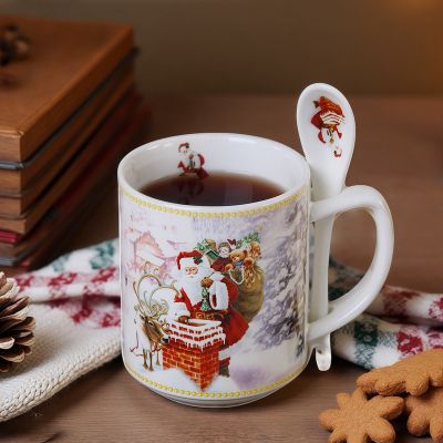 Коледна чаша с лъжичка - Дядо Коледа 270мл