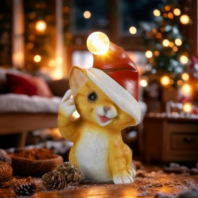 Коледна декорация - Коте оранжево със светеща шапка