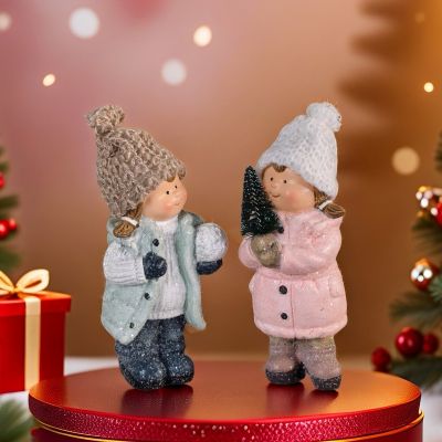Коледна декорация - Дете с плетена шапка  15 см