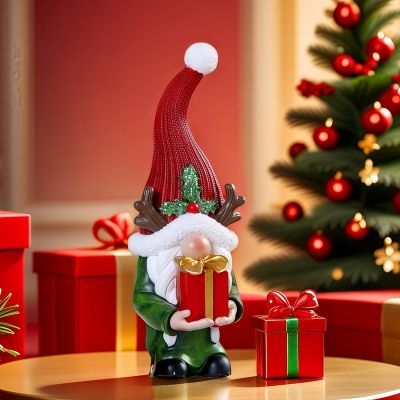 Коледна декорация - Гном с подарък 18 см.