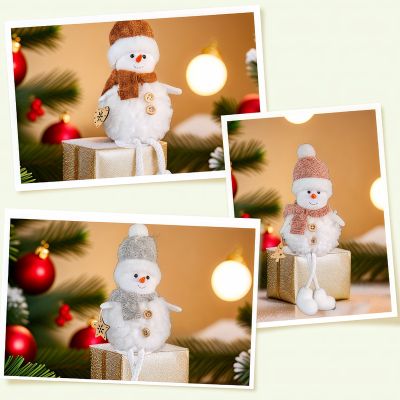 Коледна декорация - Снежен човек с шал, висящи крака