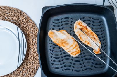 Nerthus Индукционен грил тиган 28х28 см.